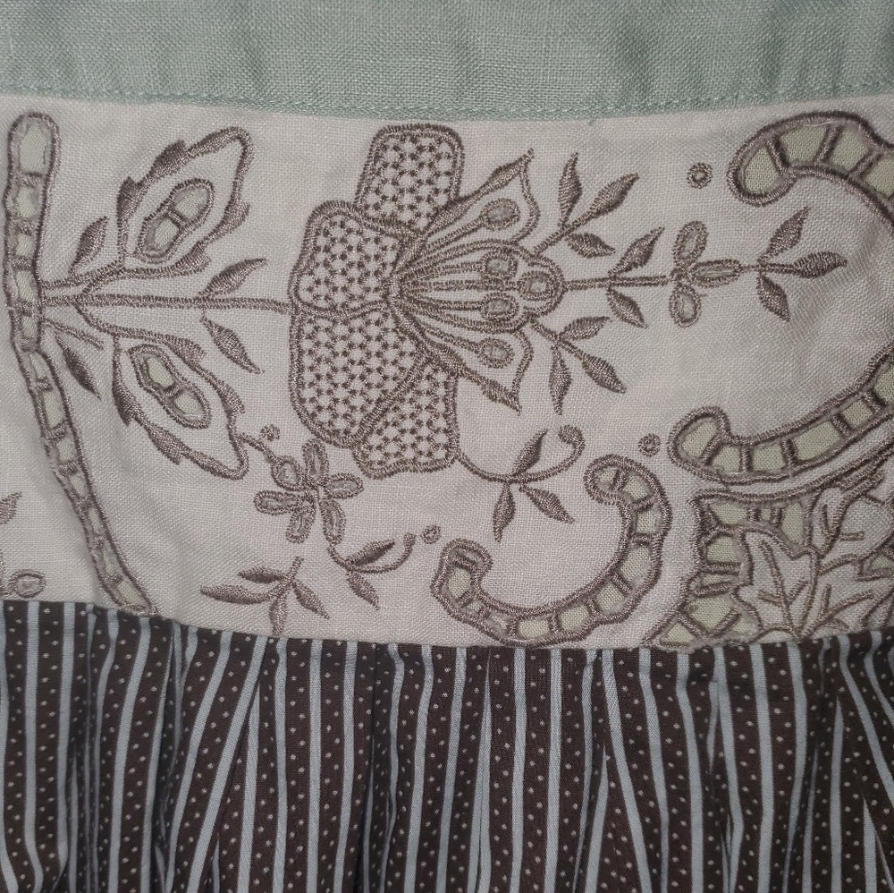 CABI Embroidered Skirt